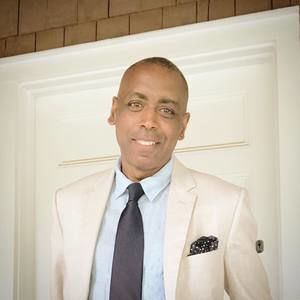 Meet your Posher, Edward